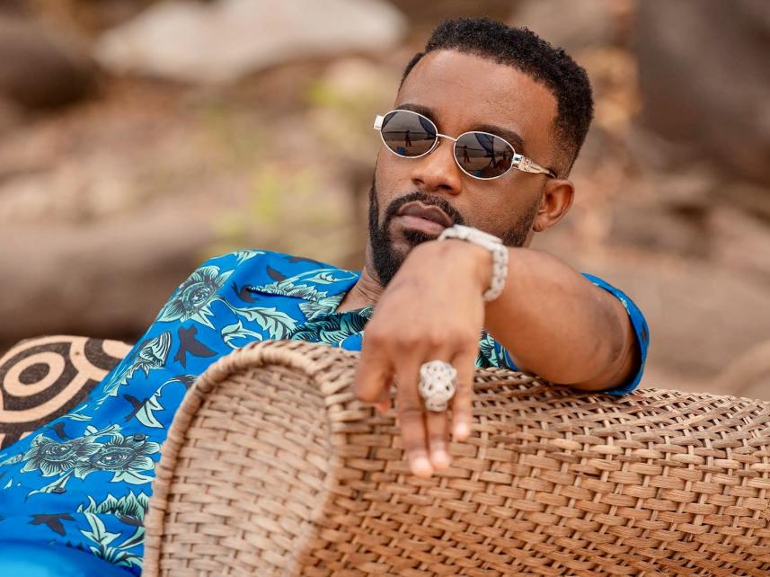 Fally Ipupa